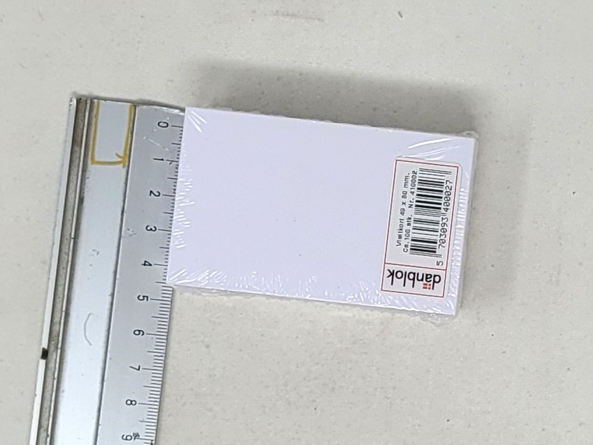 VISITKORT - 49 x 80mm  CA. 100 STK